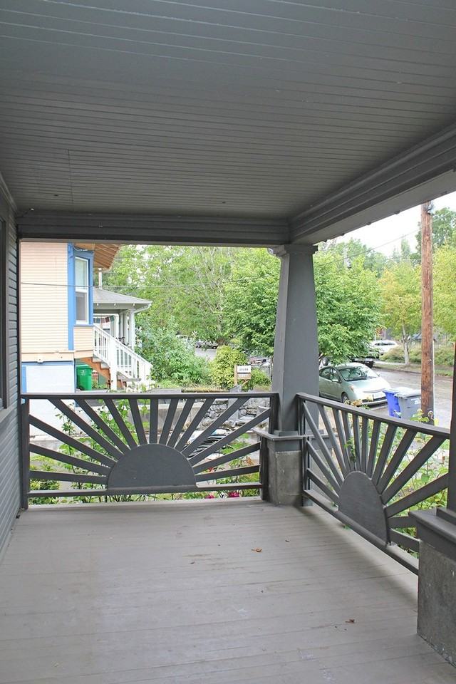 3528 Se Alder St - Photo 5 of 29