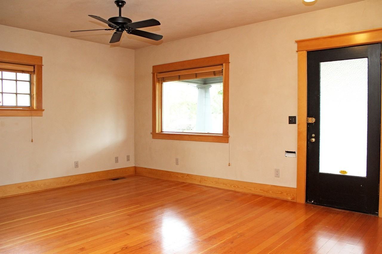 3528 Se Alder St - Photo 6 of 29