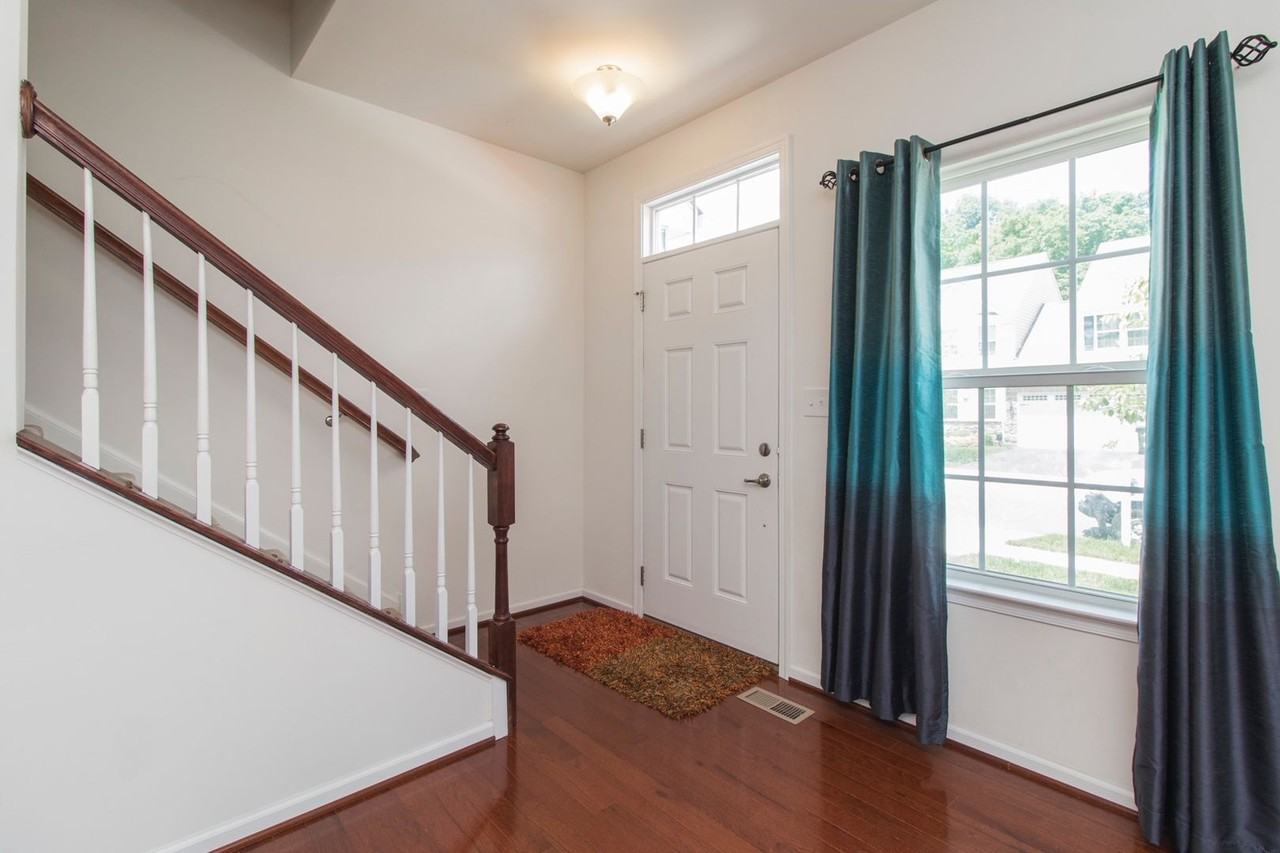106 E General Grey Ct - Photo 3 of 37