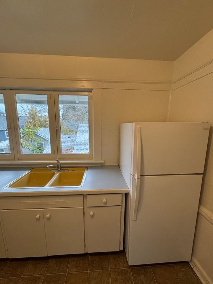 455 W 12th Ave #202 - Photo 7 of 12