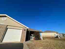 featured image of 16754 Hunters Ridge Ln