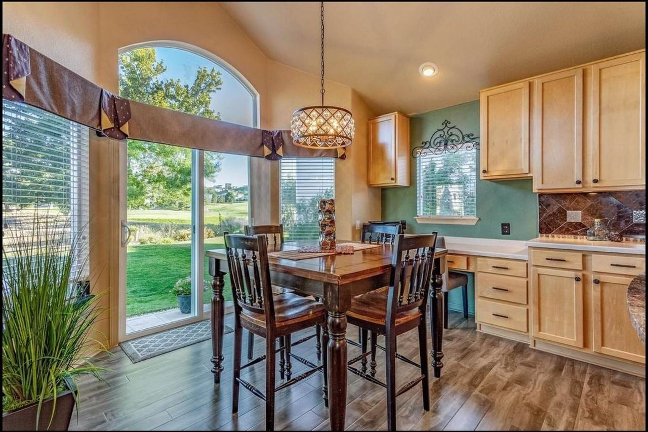 1539 Peninsula Cir - Photo 5 of 19