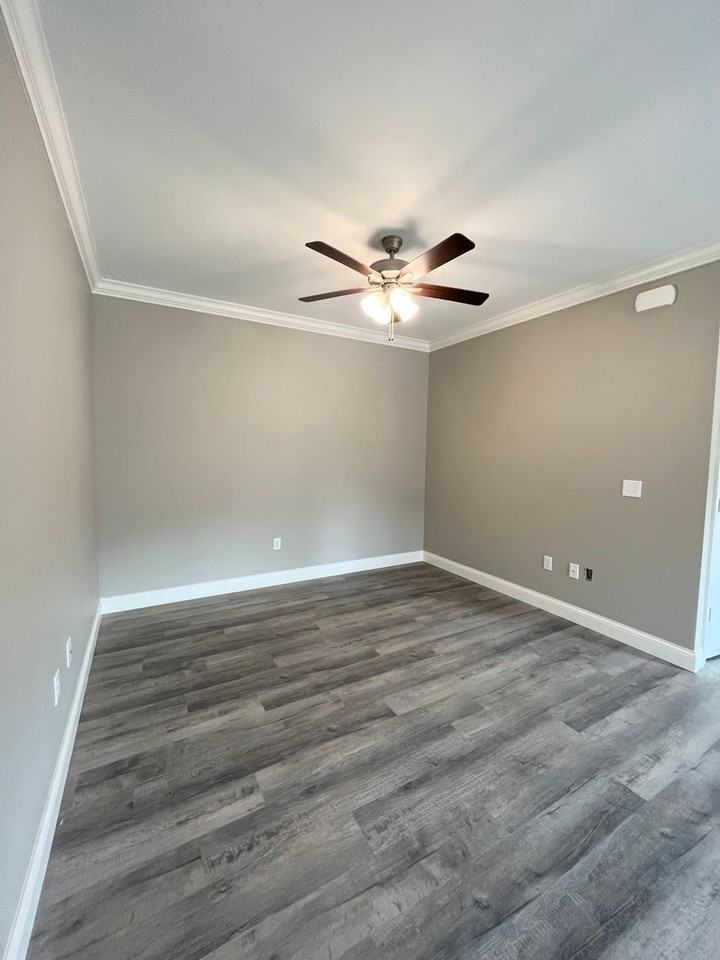 Keystone Commons/ 2184 - Photo 3 of 12