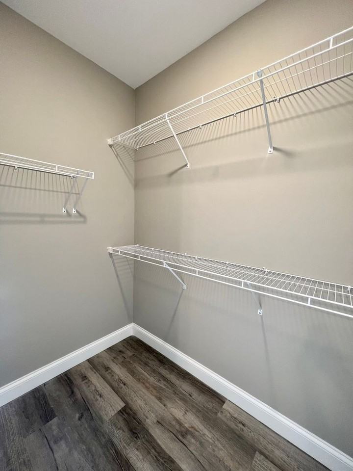 Keystone Commons/ 2184 - Photo 6 of 12