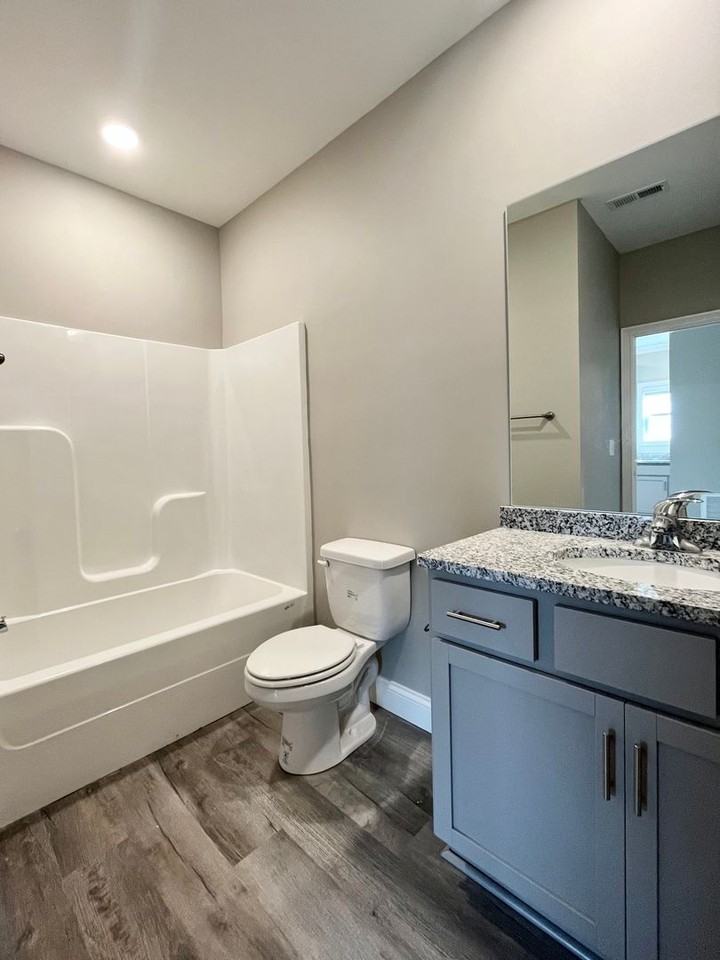 Keystone Commons/ 2184 - Photo 7 of 12