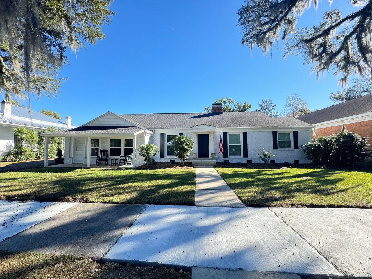 2924 Jefferson St - Photo 2 of 18