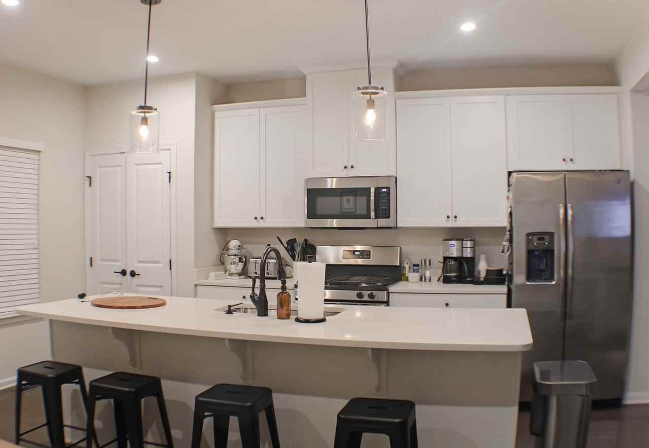 1864 Glissade Ln - Photo 2 of 22