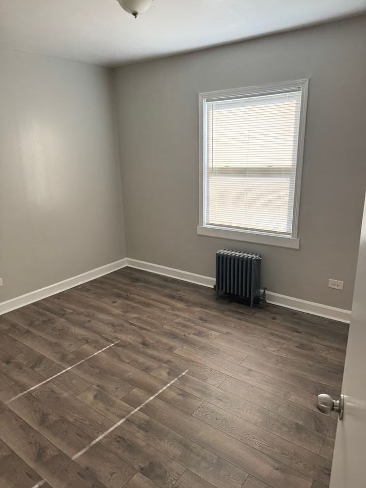 6201 S Indiana Ave - Photo 5 of 6