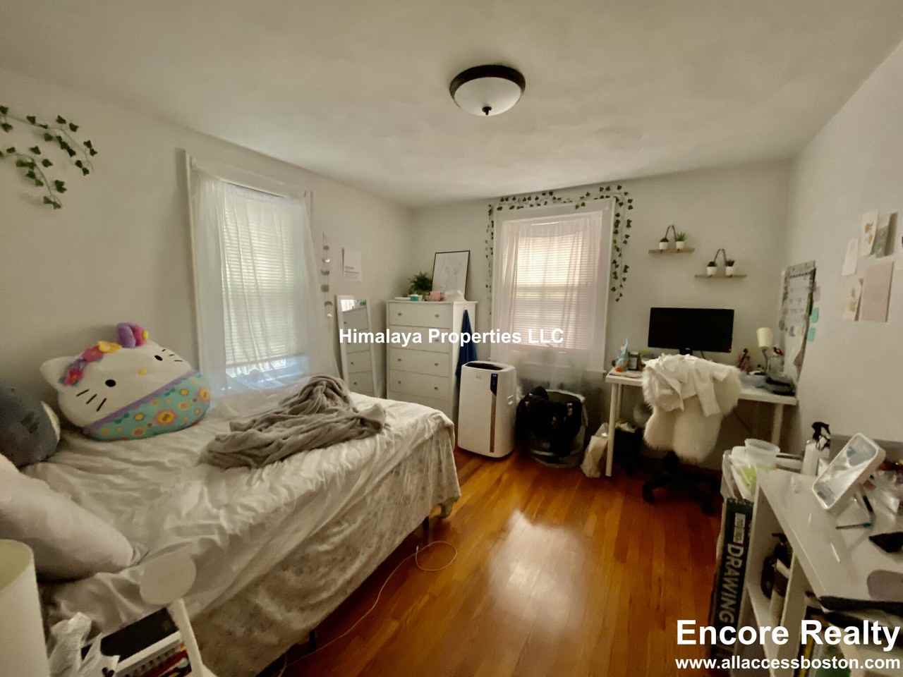 136 Burget Ave #NA - Photo 3 of 9