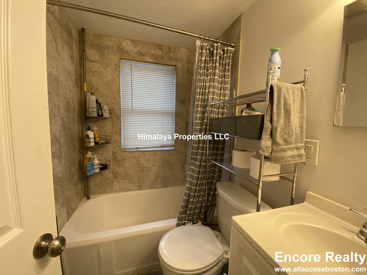 136 Burget Ave #NA - Photo 7 of 9