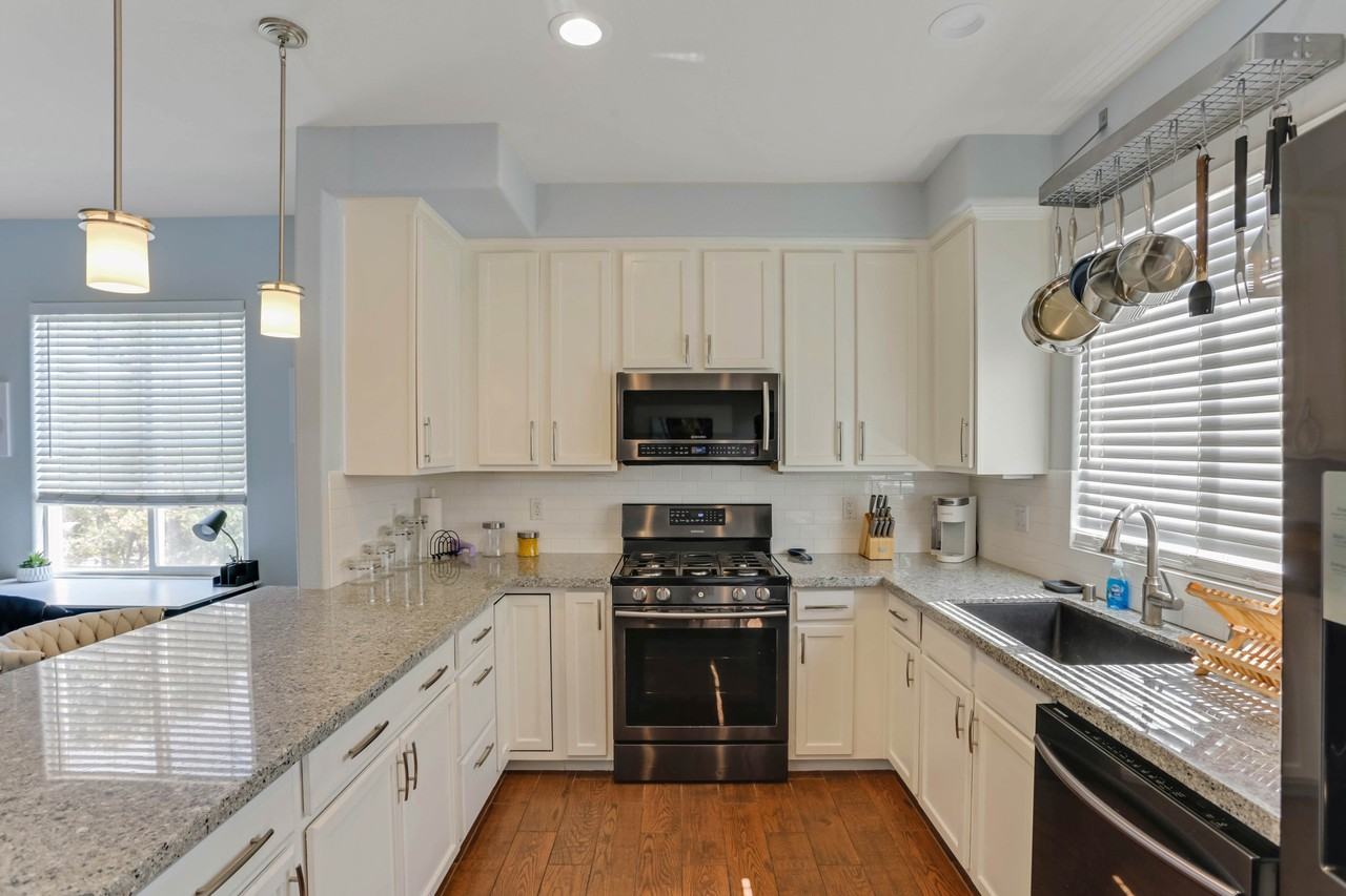 7635 Family Circle #NA - Photo 6 of 35