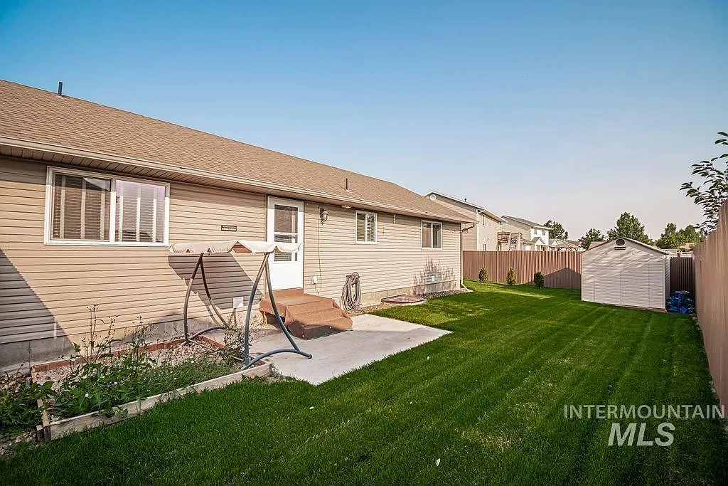 2221 Frontier Dr #NA - Photo 6 of 50