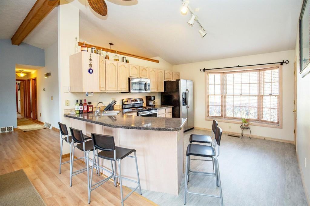 11073 Labelle Ave #NA - Photo 3 of 29