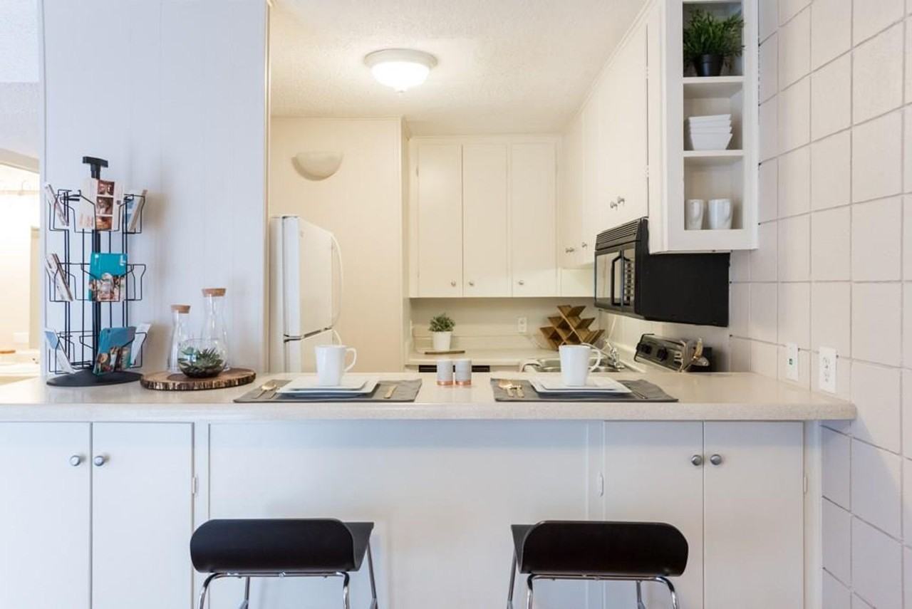 Casa Del Rio Apartments - Photo 4 of 31