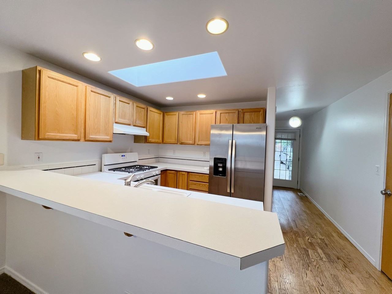 1423 Toledo St - Photo 3 of 15