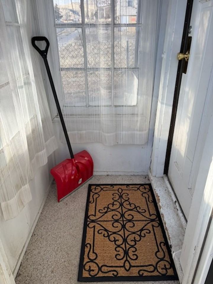 311 9th St - Photo 2 of 8