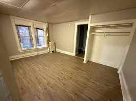 featured image of 516 E Willow St