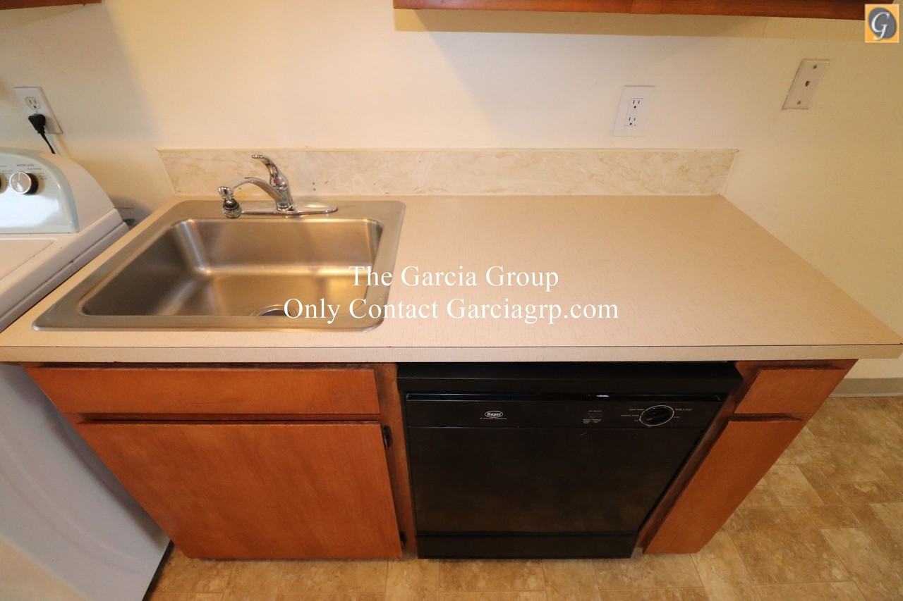 Tuscany Villa Apartments - Photo 2 of 23