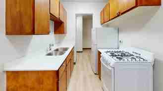 519 10th Ave SE - Photo 1 of 1