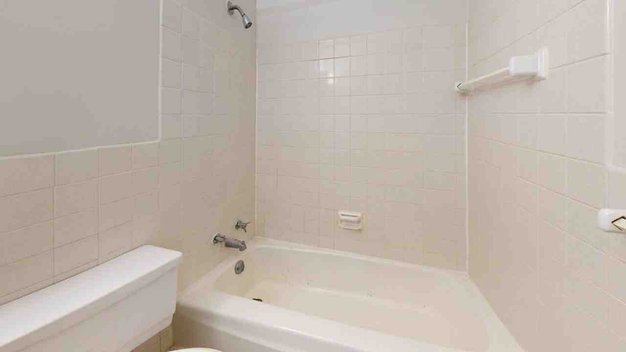 519 10th Ave SE - Photo 2 of 13