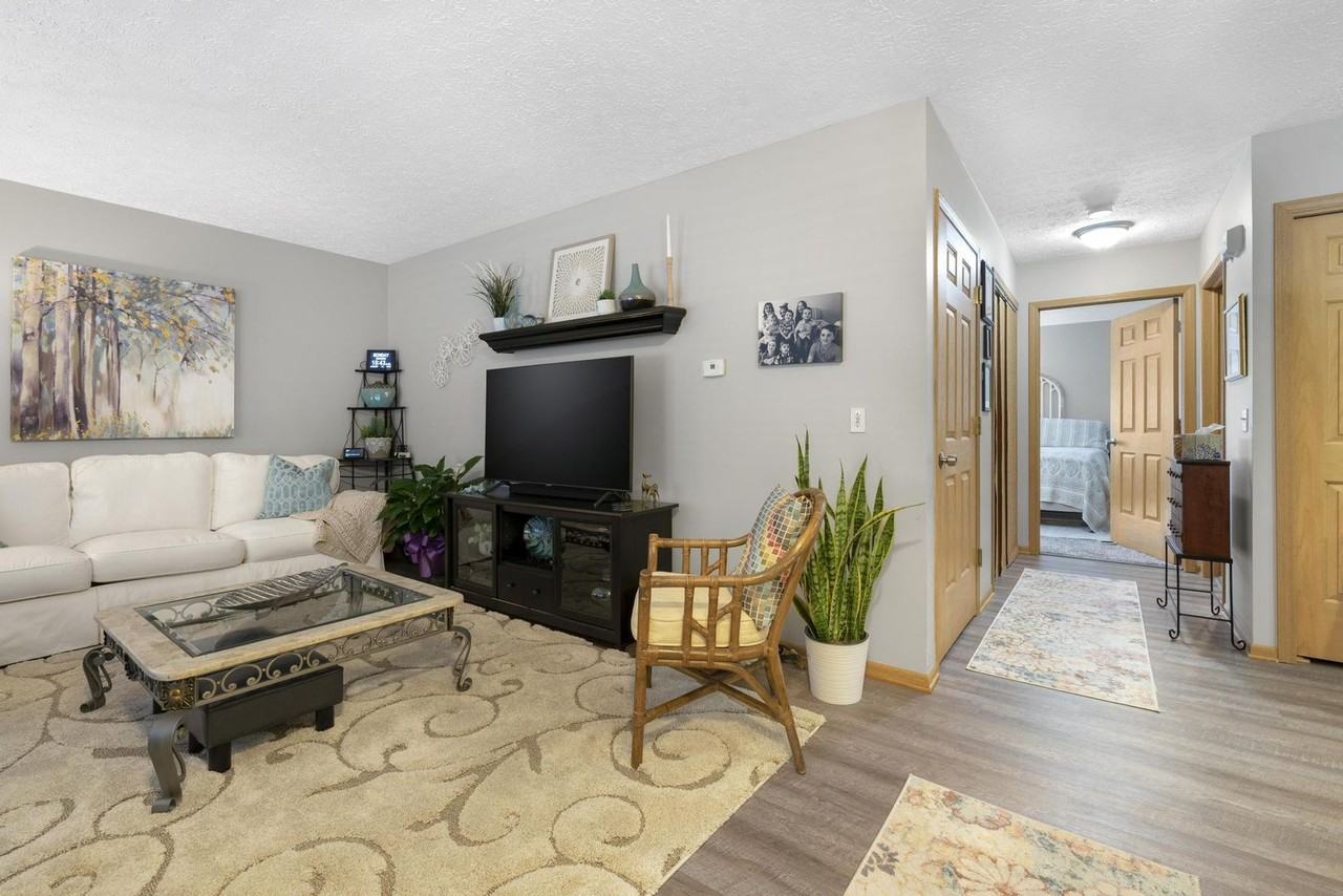 Long Drive Suites - Photo 2 of 27