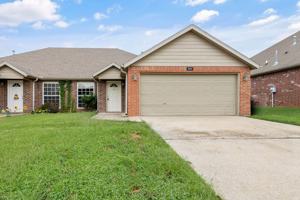 featured image of 261 Copper Oaks Dr