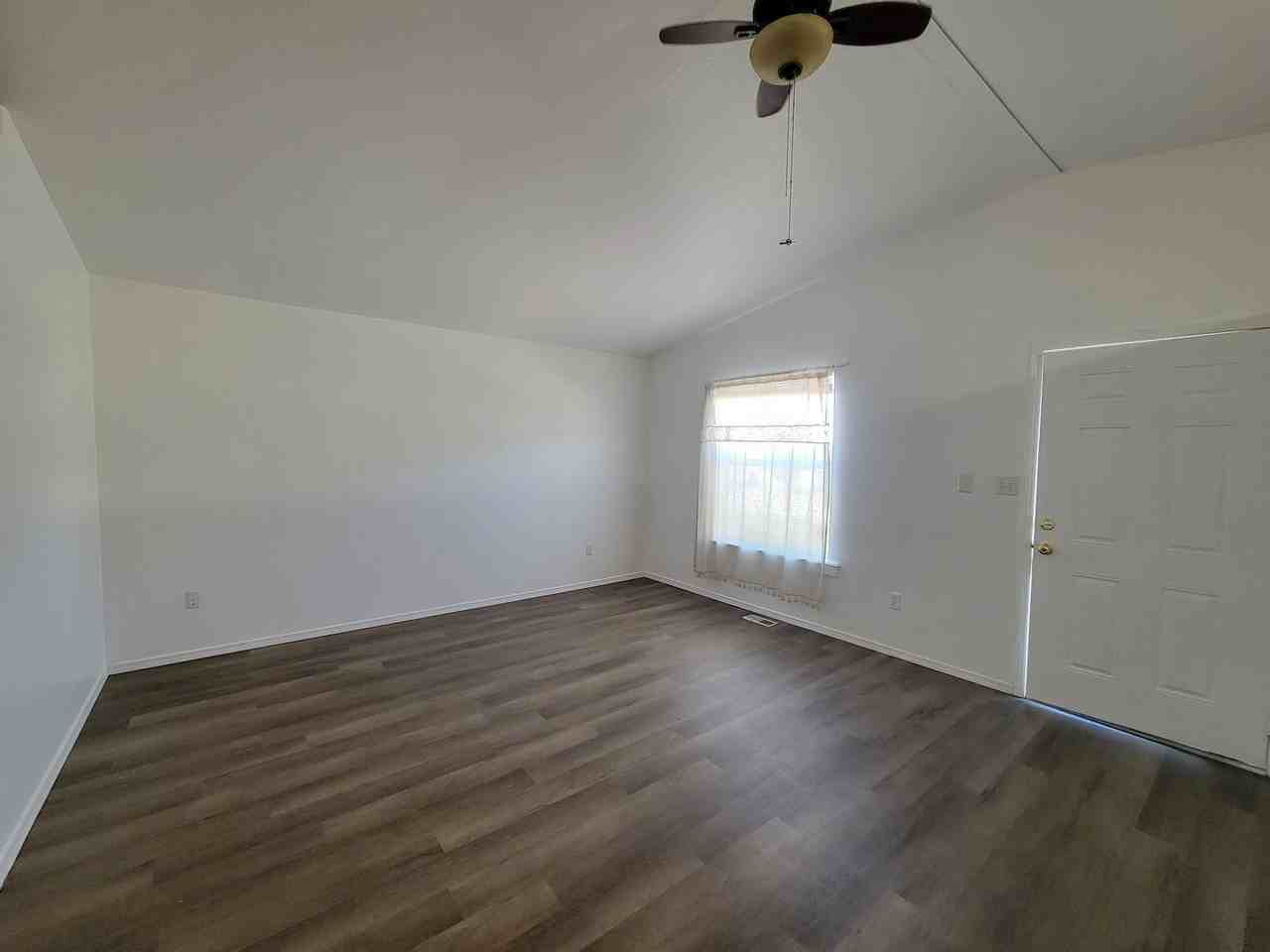 4902 Pioneer Rd - Photo 5 of 9