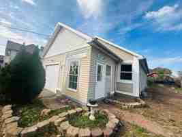 featured image of 40 Evergreen St