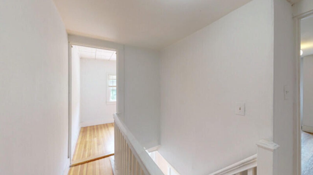 43 Green St - Photo 3 of 15