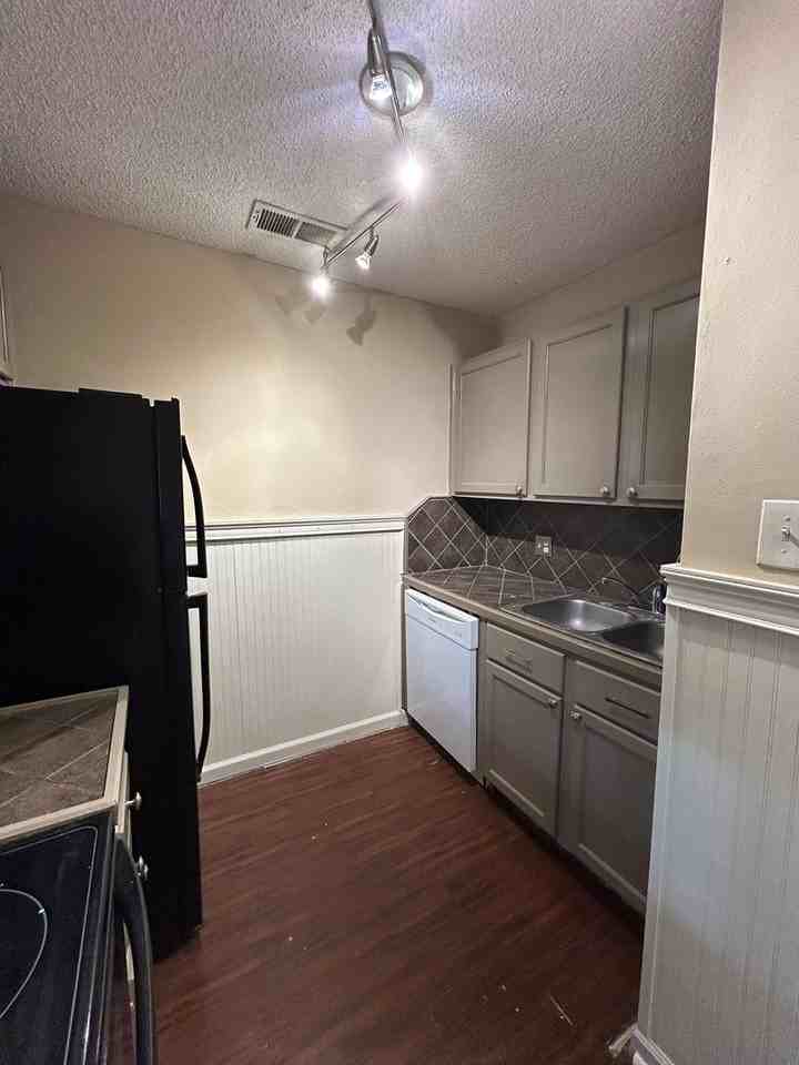 9131A/9149B Ridge Pecan Dr. - Photo 4 of 6