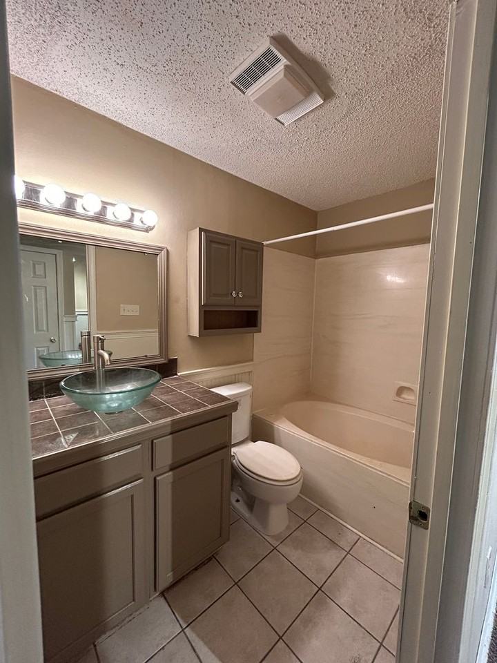 9131A/9149B Ridge Pecan Dr. - Photo 6 of 6