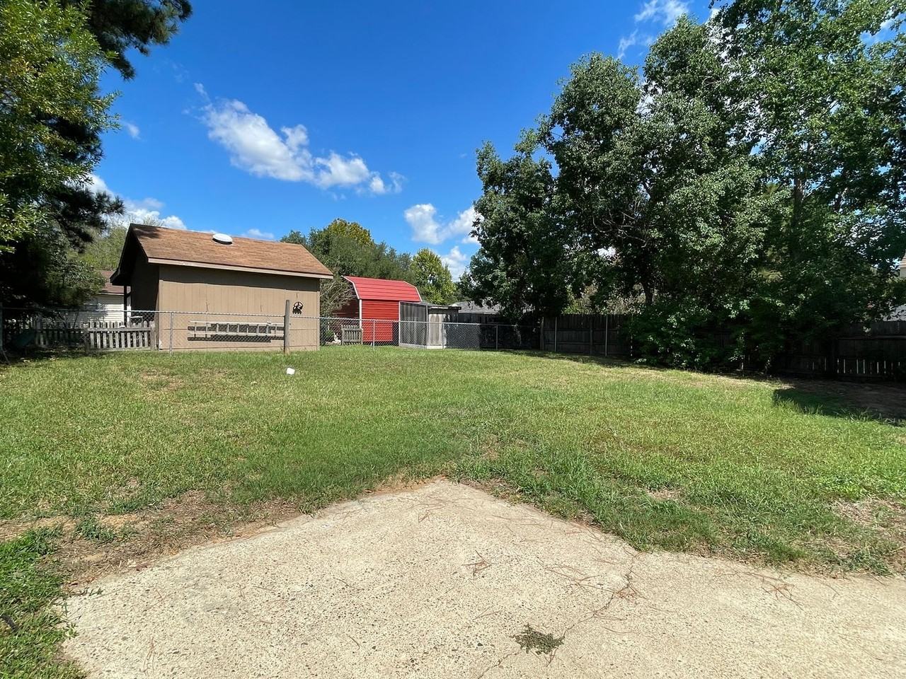 4804 Bramble Way - Photo 4 of 16