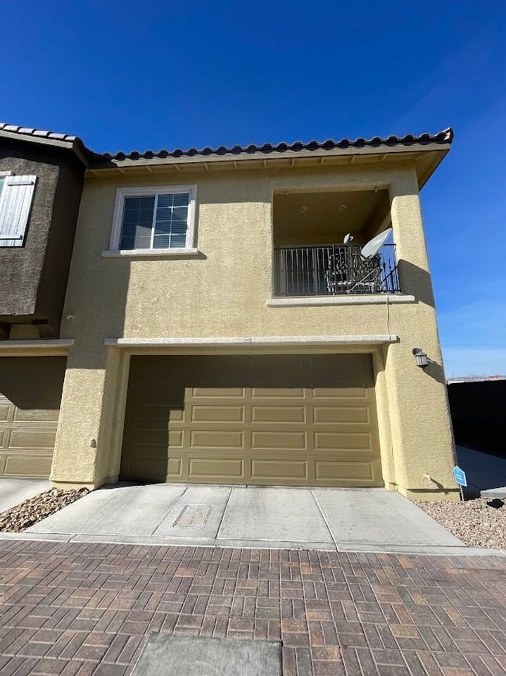 8418 Classique Ave - Photo 2 of 16