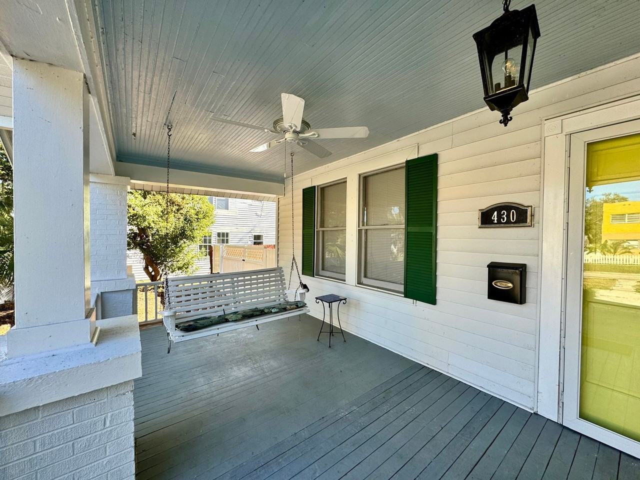 430 E Tillman Ave - Photo 3 of 27