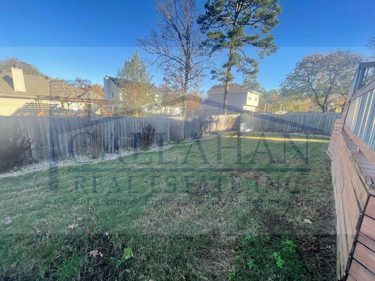 18 Park Ridge Dr - Photo 2 of 28