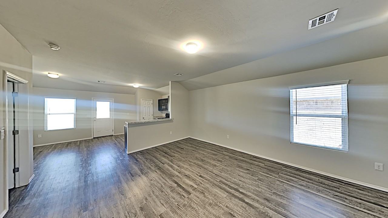 10001 Ruger Rd - Photo 5 of 17