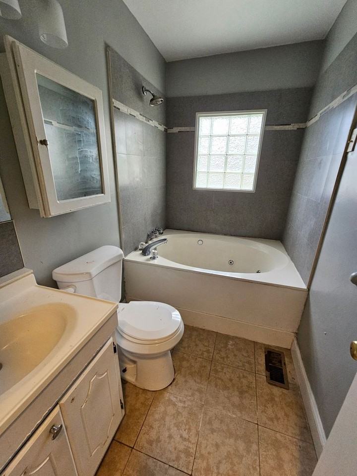 113 Avery Ave - Photo 5 of 11