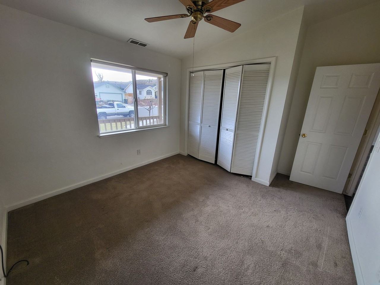 820 Amador Ct - Photo 6 of 12