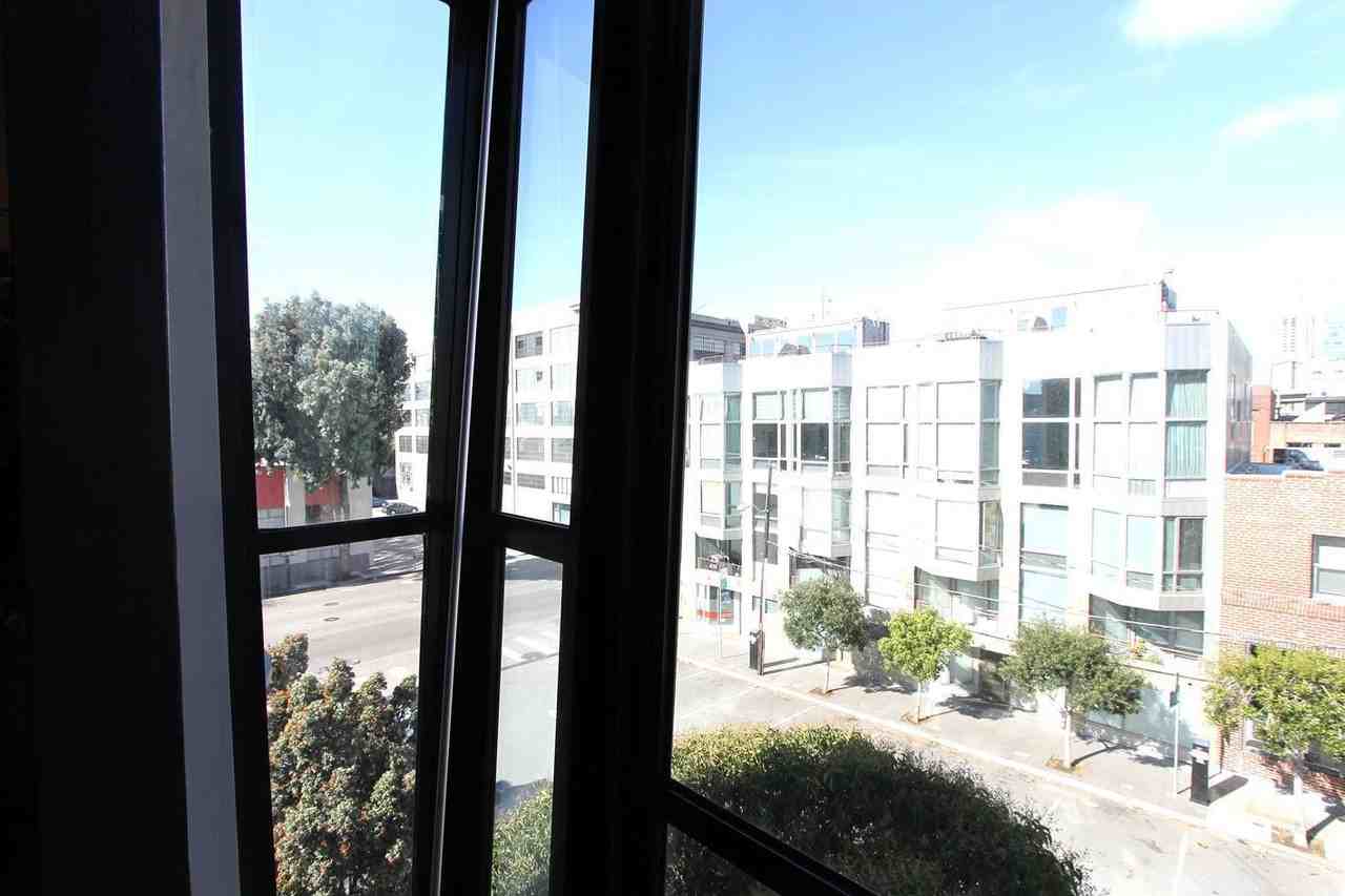 181 S Park St #5 - Photo 5 of 24