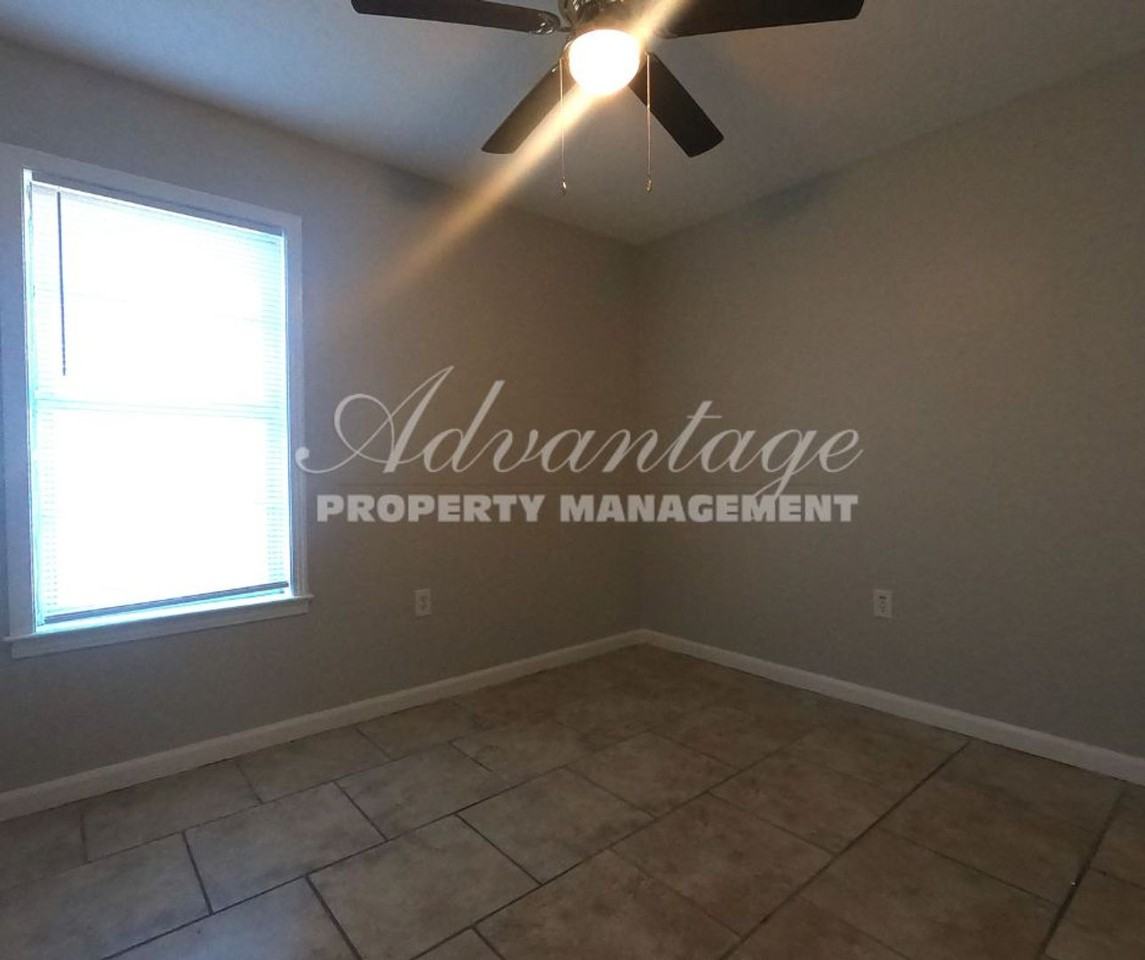 4370 Old Allen Rd - Photo 7 of 12