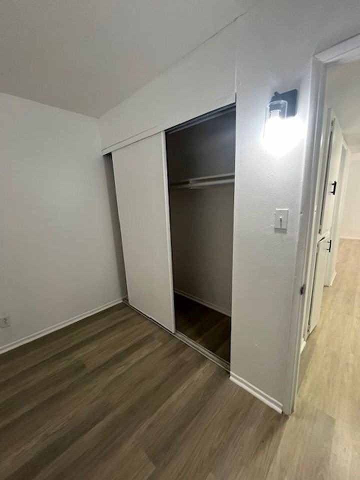 Apartments in the Heart of Las Vegas - Photo 5 of 7