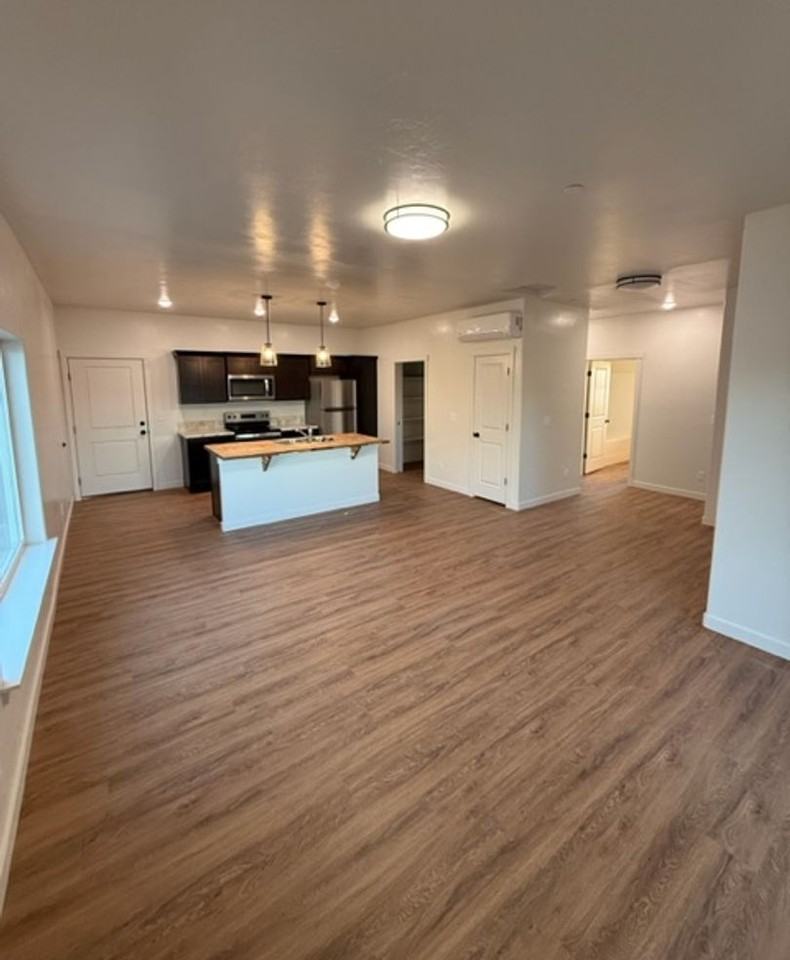 321 321 & 329 Pheasant Rd. - Photo 5 of 17