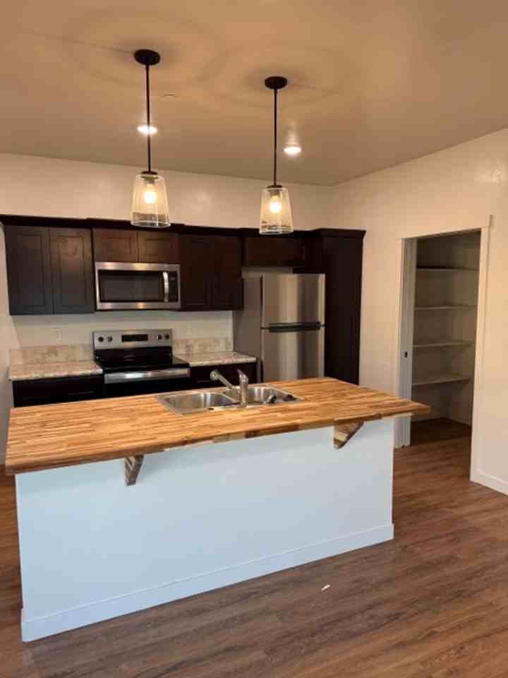 321 321 & 329 Pheasant Rd. - Photo 6 of 17