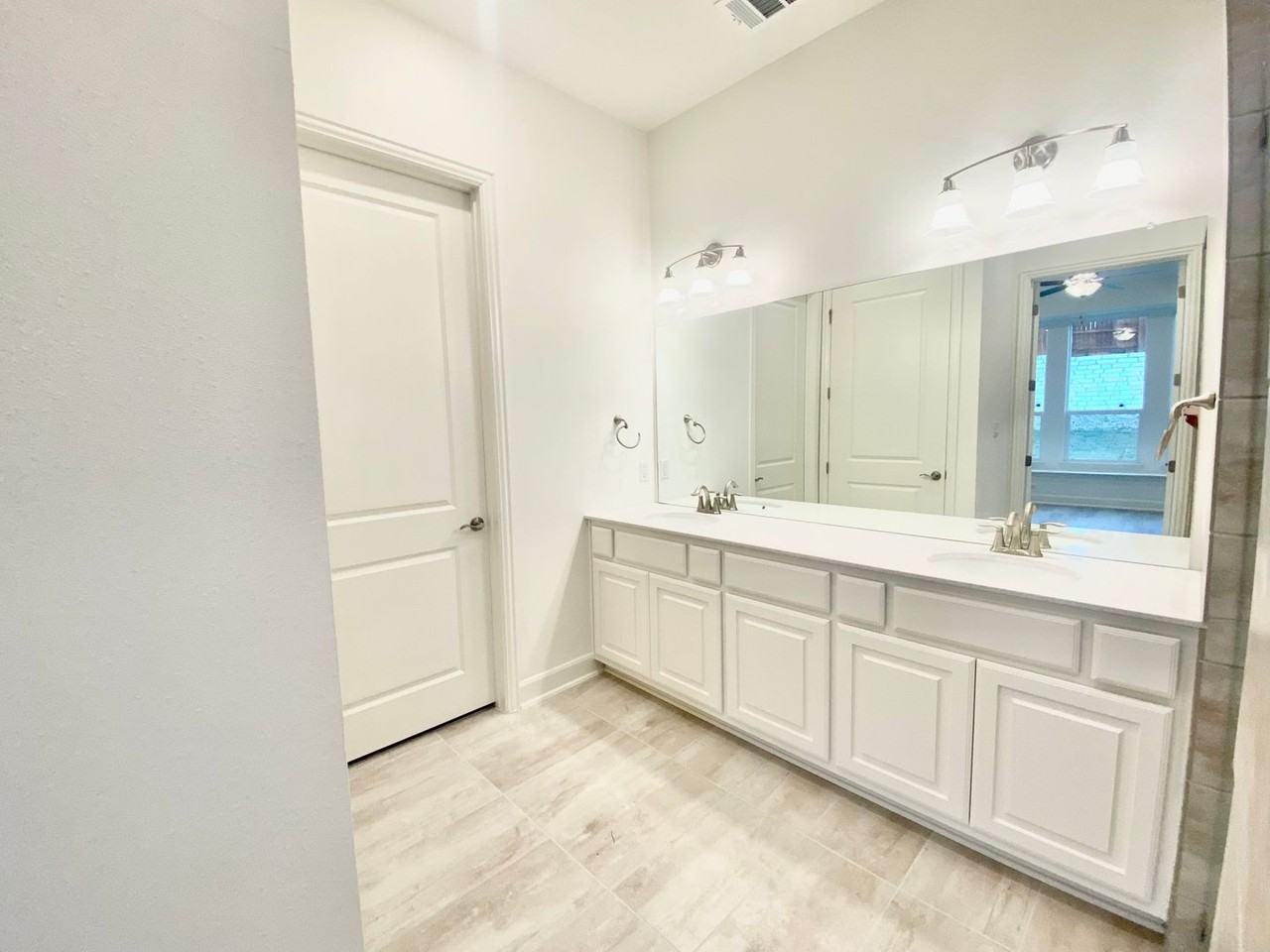 6009 Cimarron Ridge Ln - Photo 4 of 21