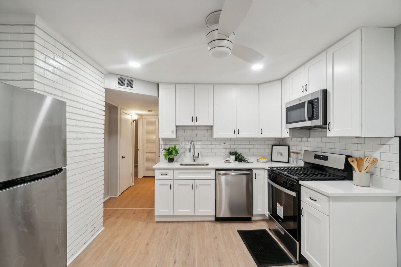 13108 Okinawa Ave - Photo 2 of 29