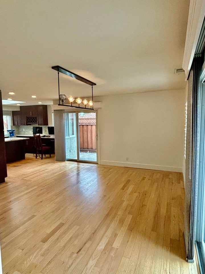 5464 Anselmo Ct - Photo 3 of 39