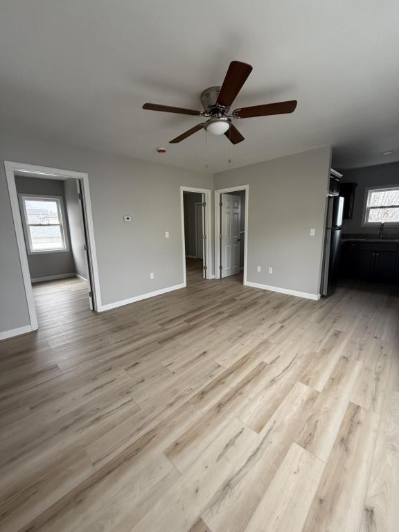 223 Davis St - Photo 2 of 6