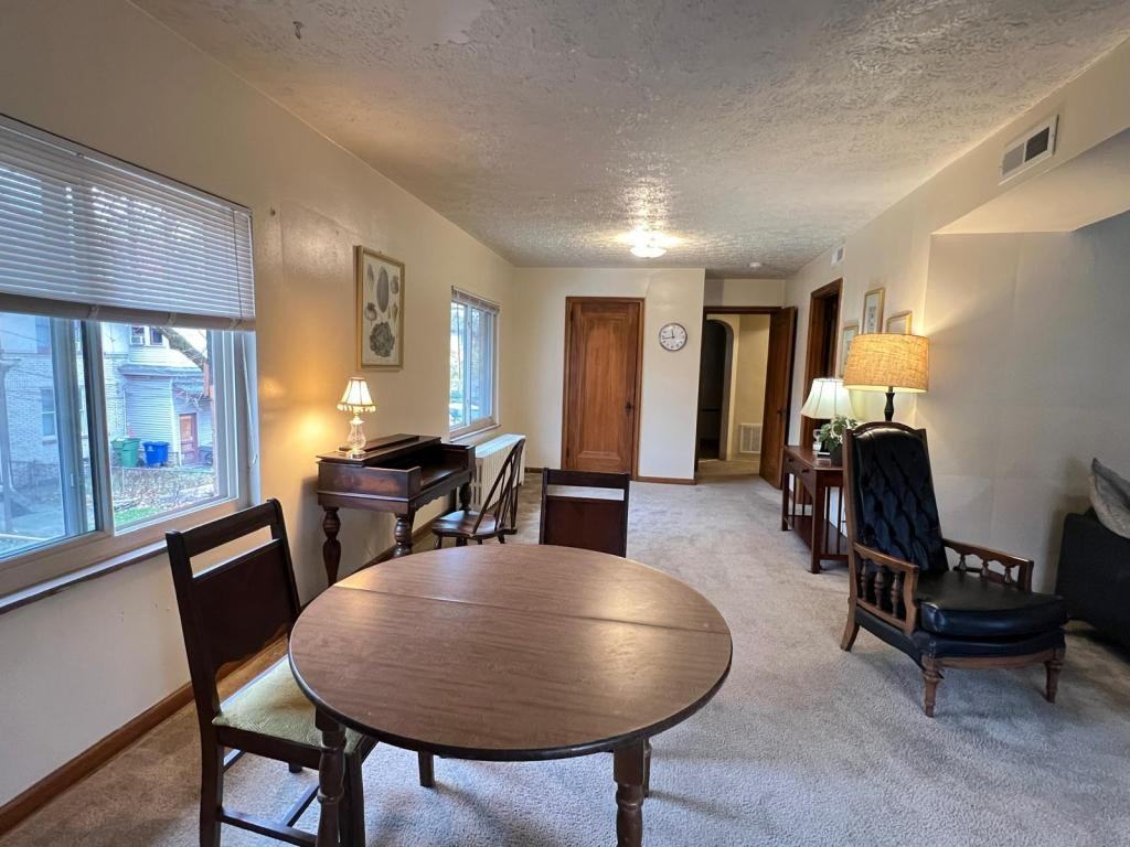 295 W 9th Ave - Photo 2 of 12