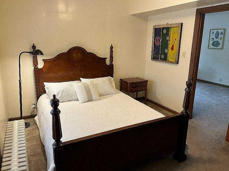 295 W 9th Ave - Photo 3 of 12