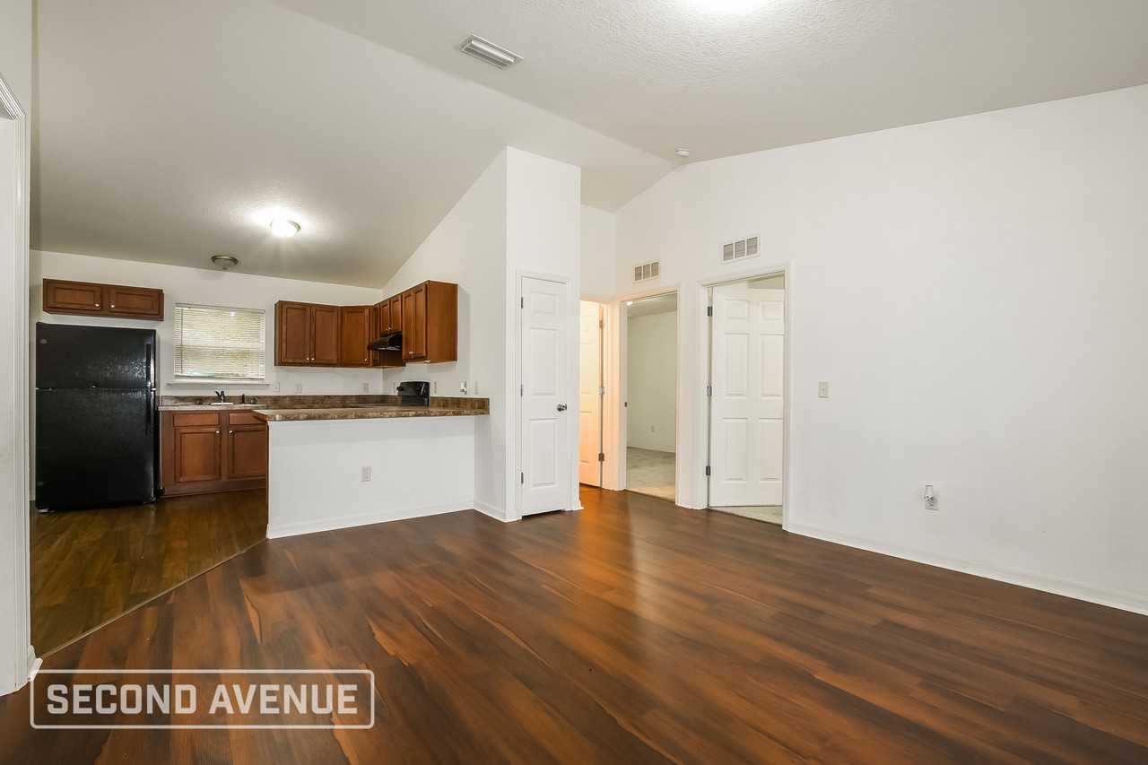 5920 Nw 65th Pl - Photo 2 of 26